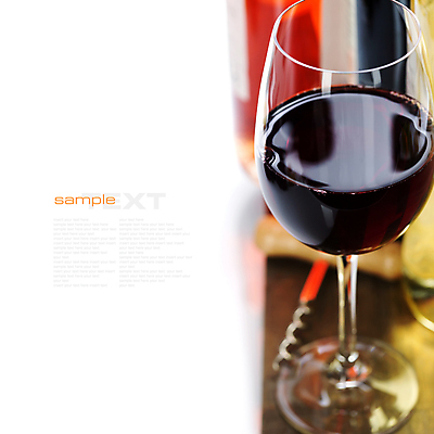 포토 JPG 해외이미지 와인잔 포도 사람없음 아웃포커스 와인 와인병 흰배경 와인오프너 나무도마 포도잎 카피스페이스 해외202004 해외포토 백그라운드 잎 술잔 과일 병_용기 도마 주류 촬영기법 목재 공백 흰색 병따개 파일형식