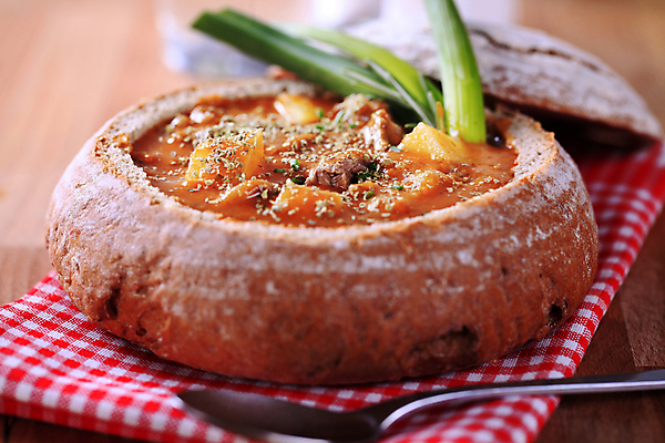 포토 JPG 해외이미지 빵 사람없음 숟가락 확인 매움 스튜 후추 해외202004 해외202105 해외포토 음식 수저 맛 향신료 파일형식