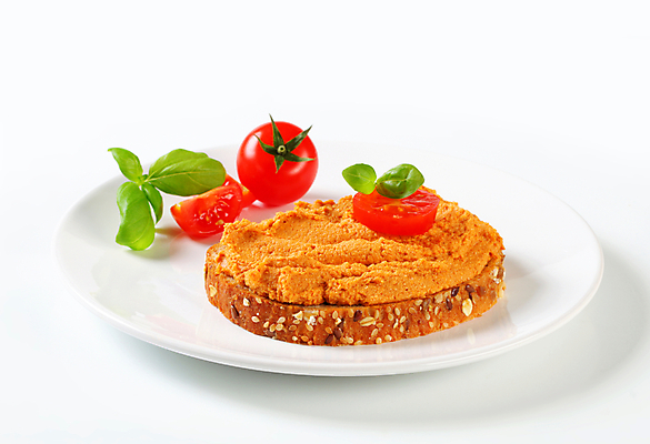 포토 JPG 해외이미지 접시 음식 빵 조각 토마토 오렌지 콩 파프리카 사람없음 당근 펼침 흰색 매움 반죽 바질 병아리콩 입가심 짠맛 채식주의자 핸드메이드 해외202004 해외202105 해외포토 식기 컬러 채소 과일 모션 곡류 뿌리채소 맛 채식 파일형식