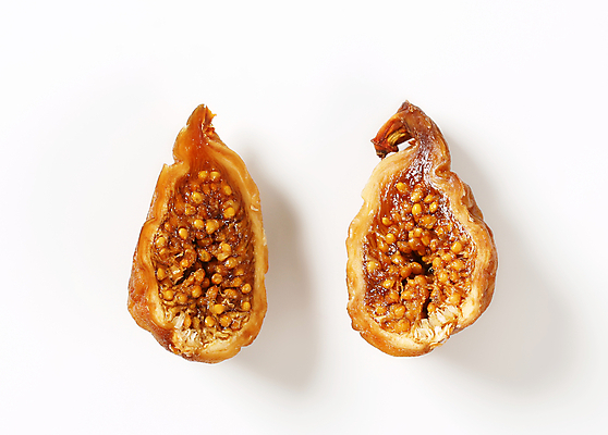 포토 JPG 해외이미지 단면 실내 사람없음 하이앵글 자르기 흰배경 건과일 무화과 해외202004 해외202105 해외포토 뷰포인트 백그라운드 과일 모션 건조 내부 흰색 파일형식