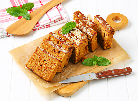 포토 JPG 해외이미지 사람없음 견과류 허브 식칼 나무도마 진저쿠키 해외202004 해외202105 해외포토 식물 주방용품 도마 목재 쿠키 파일형식