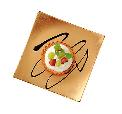 포토 JPG 해외이미지 접시 음식 과일 포도 디저트 치즈 유제품 사람없음 초콜릿 껍질 대접 신선 황금 달콤 작음 자르기 가득함 크림 흰배경 머리위 시럽 충동구매 고립 크림치즈 타르트 페스츄리 해외202004 해외202105 해외포토 식기 빵 백그라운드 모션 쇼핑 흰색 맛 크기 파이_빵 과소비 파일형식