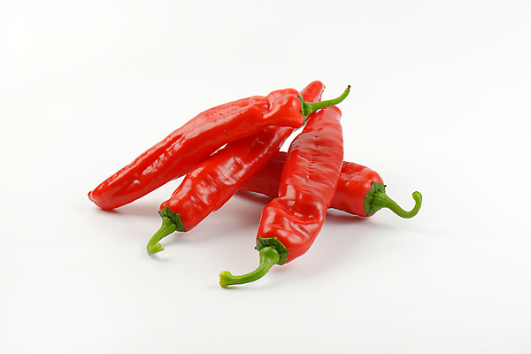 포토 JPG 해외이미지 고추 실내 사람없음 흰배경 해외202004 해외202105 해외포토 백그라운드 채소 내부 흰색 파일형식