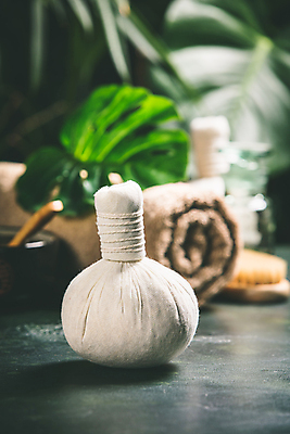 포토 JPG 해외이미지 잎 사람없음 아웃포커스 위생용품 스파용품 아로마테라피 해외202004 해외포토 식물 생활용품 촬영기법 스파 오브젝트 테라피 파일형식