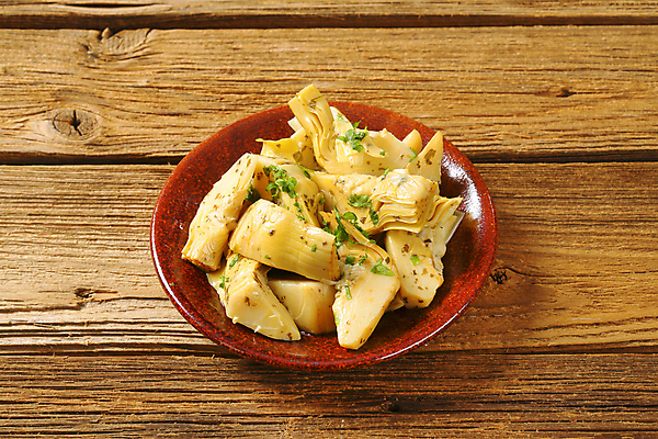 포토 JPG 해외이미지 접시 음식 채소 사람없음 목재 샐러드 시골 사발 애피타이저 굽기 유기농 피클 아티초크 절임 채식주의자 타파스 나무배경 해외202004 해외202105 해외포토 나무 식기 웰빙 백그라운드 재료 사기그릇 구이 채식 파일형식