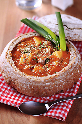 포토 JPG 해외이미지 빵 사람없음 숟가락 확인 매움 스튜 후추 해외202004 해외202105 해외포토 음식 수저 맛 향신료 파일형식