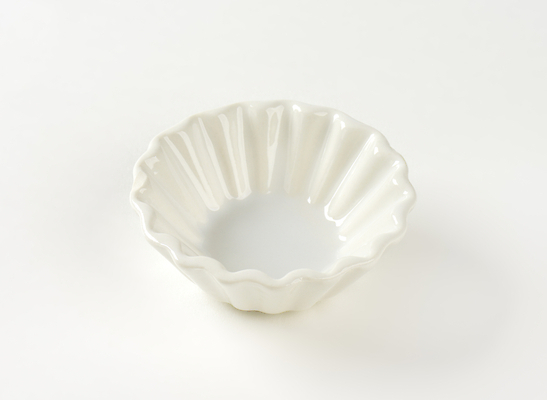 포토 JPG 해외이미지 스튜디오촬영 1 그릇 식기 접시 사람없음 흰색 도자기 원형 사발 작음 오브젝트 싱글 흰배경 해외202004 해외202105 해외포토 도형 컬러 백그라운드 실내 사기그릇 크기 파일형식