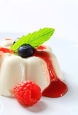 포토 JPG 해외이미지 사람없음 달콤 블루베리 산딸기 시럽 푸딩 판나코타 해외포토 과일 디저트 맛 파일형식