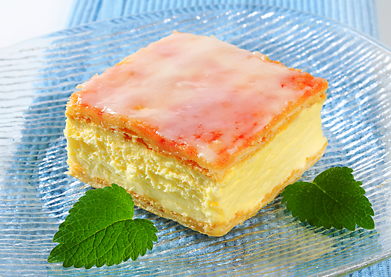 포토 JPG 해외이미지 스튜디오촬영 접시 음식 조각 디저트 사람없음 파란색 노란색 케이크 얼음 달콤 설탕 냅킨 정사각형 푸딩 충동구매 커스터드 페스츄리 맛있는 해외202004 해외202105 해외포토 자연요소 도형 식기 빵 컬러 실내 쇼핑 맛 크림 과소비 파일형식