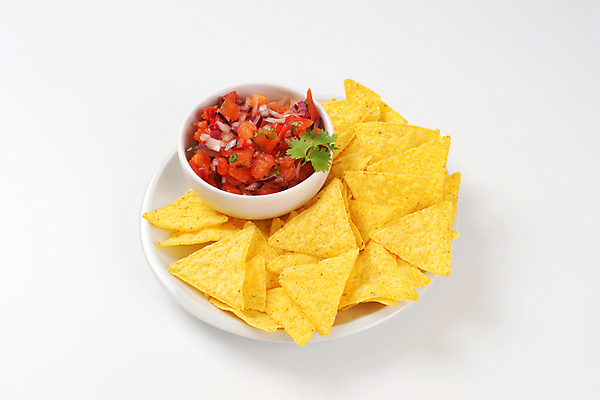 포토 JPG 해외이미지 스튜디오촬영 음식 토마토 채소 양파 사람없음 샐러드 튀김 대접 신선 굽기 날것 살사댄스 채식주의자 개조 해외202004 해외202105 해외포토 실내 춤 구이 채식 파일형식