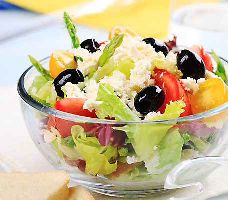 포토 JPG 해외이미지 1 음식 다이어트 토마토 채소 부분 유리 반찬 치즈 건강 사람없음 저녁식사 샐러드 신선 사발 상추 유기농 올리브 아스파라거스 점심식사 반주 섞기 입가심 저지방 채식주의자 페타치즈 해외202004 해외202105 해외포토 웰빙 열매 재질 유제품 식사 사기그릇 기름_음식 채식 파일형식