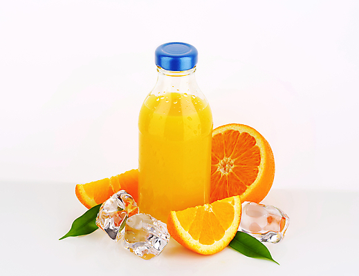 포토 JPG 해외이미지 스튜디오촬영 오렌지 유리병 실내 사람없음 얼음 오렌지주스 흰배경 해외202004 해외202105 해외포토 자연요소 백그라운드 과일 병_용기 내부 흰색 과일주스 파일형식