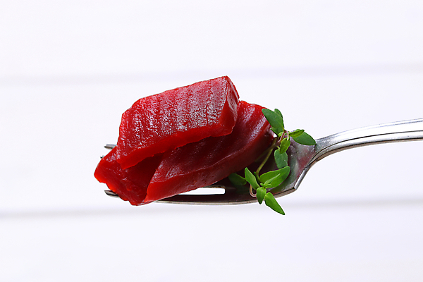 포토 JPG 해외이미지 스튜디오촬영 음식 조각 포크 채소 건강 사람없음 빨간색 금속 샐러드 신선 고명 은색 자르기 유기농 피클 슬라이스 백리향 비트 절임 채식주의자 핸드메이드 해외202004 해외202105 해외포토 식기 웰빙 컬러 모션 재질 실내 채식 파일형식