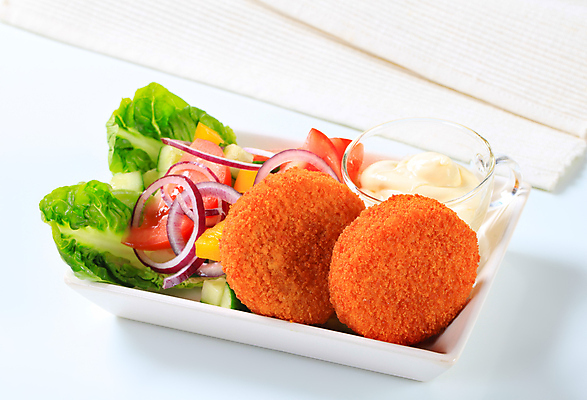 포토 JPG 해외이미지 접시 음식 토마토 채소 양파 치즈 파프리카 사람없음 컵 노란색 식사 샐러드 튀김 소용돌이 흰색 신선 상추 크림 요거트 마요네즈 점심식사 빵가루 채식주의자 해외202004 해외202105 해외포토 식기 컬러 유제품 회오리 소스_음식 채식 파일형식