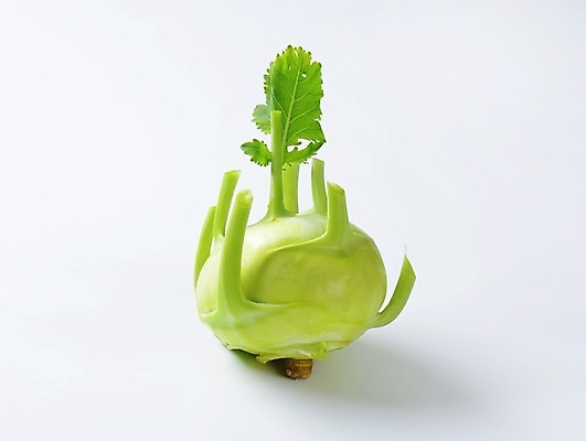 포토 JPG 해외이미지 스튜디오촬영 음식 채소 건강 사람없음 신선 흰배경 유기농 날것 숙성 식용 콜라비 세련 비건 해외202004 해외202105 해외포토 웰빙 백그라운드 실내 흰색 채식주의자 파일형식