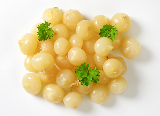 포토 JPG 해외이미지 스튜디오촬영 음식 채소 부분 반찬 양파 사람없음 그룹 작음 흰배경 피클 머리위 흙더미 반주 해외202004 해외202105 해외포토 백그라운드 실내 흙 흰색 크기 절임 파일형식 더미