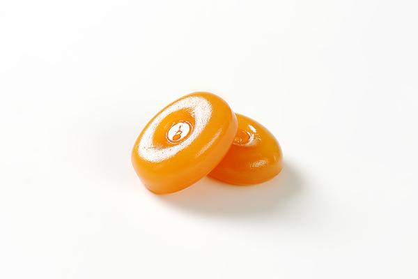 포토 JPG 해외이미지 스튜디오촬영 2 사탕 사람없음 갈색 달콤 흰배경 캐러멜 해외202004 해외202105 해외포토 컬러 백그라운드 디저트 실내 흰색 맛 파일형식