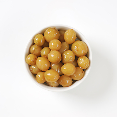 포토 JPG 해외이미지 스튜디오촬영 열매 음식 과일 부분 사람없음 사발 흰배경 피클 머리위 통조림 흙더미 구스베리 해외202004 해외202105 해외포토 식물 백그라운드 실내 흙 흰색 사기그릇 절임 파일형식 더미