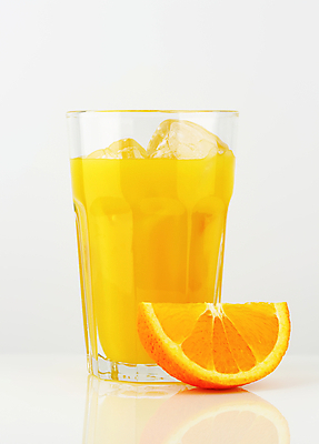 포토 JPG 해외이미지 스튜디오촬영 오렌지 잔 실내 사람없음 오렌지주스 흰배경 해외202004 해외202105 해외포토 식기 백그라운드 과일 내부 흰색 과일주스 파일형식