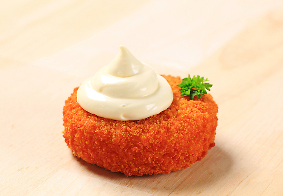 포토 JPG 해외이미지 음식 채소 치즈 요리 사람없음 튀김 소용돌이 연어 패티 마요네즈 빵가루 타파스 해외202004 해외202105 해외포토 유제품 어류 회오리 소스_음식 애피타이저 파일형식