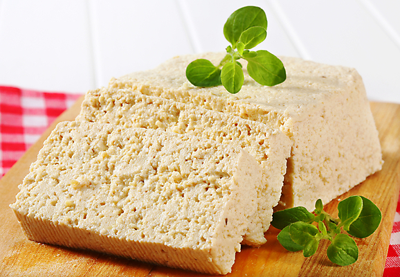 포토 JPG 해외이미지 음식 조각 재료 도마 사람없음 빨간색 블록 신선 확인 유기농 냅킨 두부 내추럴 저칼로리 채식주의자 핸드메이드 비건 해외202004 해외202105 해외포토 웰빙 컬러 주방용품 채식 파일형식