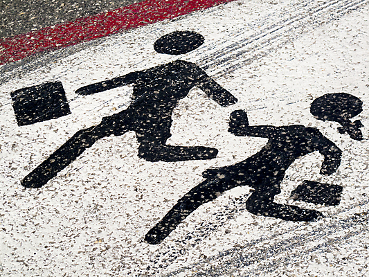 포토 JPG 해외이미지 도로 어린이 컨셉 무늬 표면 거리 경고 안전 사람없음 빨간색 검은색 그리기 보행자 묘사 사인 속도 도로표지판 조심 느림 건너기 주목 해외202004 해외202105 해외포토 길 컬러 교통시설 모션 사람 표지판 파일형식