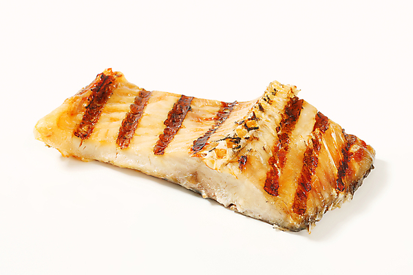 포토 JPG 해외이미지 스튜디오촬영 전신 음식 조각 건강 어류 스테이크 사람없음 그릴 바비큐 굽기 흰배경 잉어 점심식사 앙트레 해외202004 해외202105 해외포토 백그라운드 주방용품 서양음식 실내 식사 수중동물 흰색 구이 파일형식