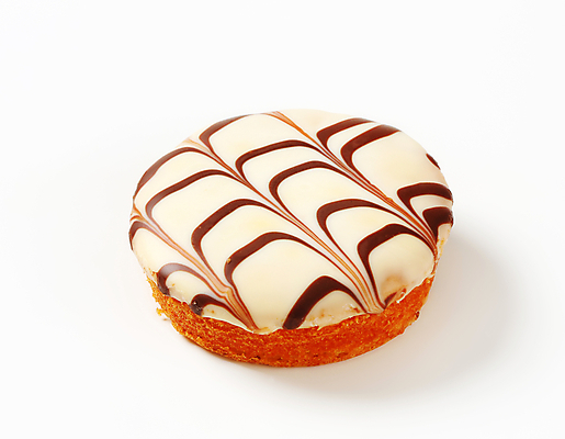 포토 JPG 해외이미지 스튜디오촬영 음식 디저트 사람없음 쿠키 케이크 초콜릿 얼음 흰색 대접 달콤 컵케이크 굽기 가득함 네덜란드 흰배경 미니 살구 프로스팅 해외202004 해외202105 스펀지케이크 해외포토 자연요소 유럽 컬러 백그라운드 과일 실내 맛 구이 제빵 파일형식