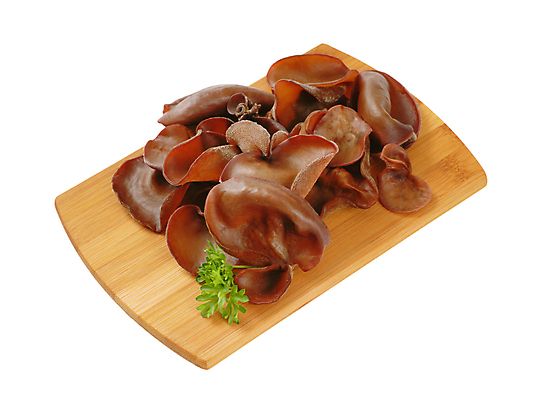 포토 JPG 해외이미지 식재료 실내 사람없음 흰배경 나무도마 목이버섯 해외202004 해외202105 해외포토 백그라운드 도마 내부 목재 버섯 흰색 파일형식