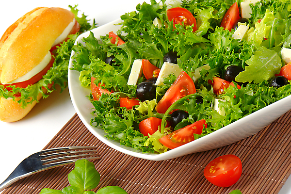 포토 JPG 해외이미지 음식 다이어트 토마토 채소 부분 방울토마토 반찬 치즈 건강 사람없음 식사 저녁식사 샐러드 신선 사발 상추 유기농 올리브 날것 점심식사 루꼴라 반주 입가심 저지방 페타치즈 해외202004 해외202105 해외포토 웰빙 열매 유제품 사기그릇 기름_음식 파일형식