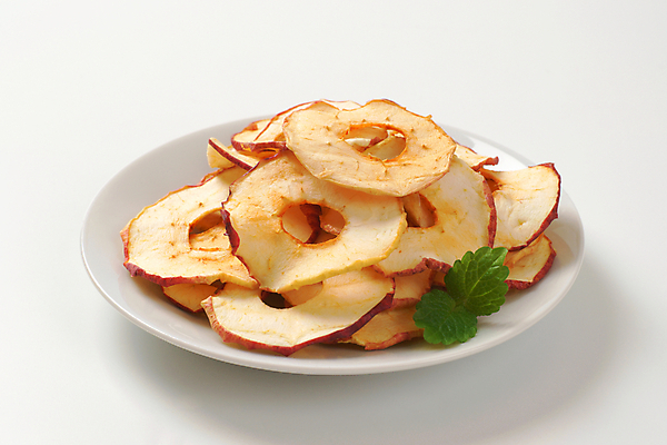 포토 JPG 해외이미지 접시 잎 사람없음 사과 민트 흰배경 건과일 해외202004 해외202105 해외포토 식물 식기 백그라운드 과일 건조 흰색 허브 파일형식