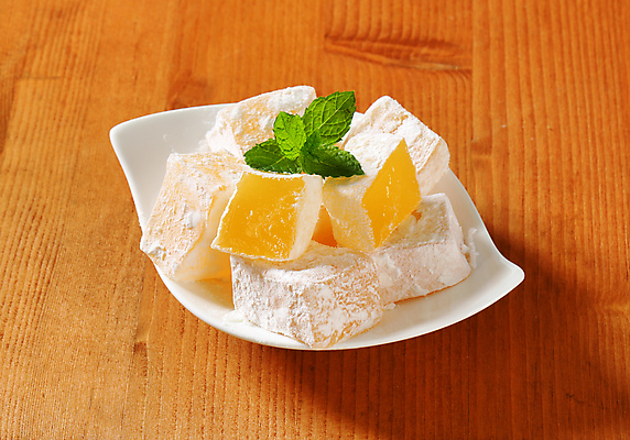 포토 JPG 해외이미지 접시 사람없음 쌓기 달콤 로쿰 슈가파우더 해외202004 해외202105 해외포토 식기 모션 디저트 맛 터키음식 파일형식