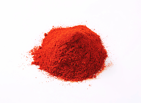 포토 JPG 해외이미지 파프리카 실내 사람없음 흰배경 파프리카가루 해외202004 해외202105 해외포토 백그라운드 채소 내부 흰색 가루 파일형식