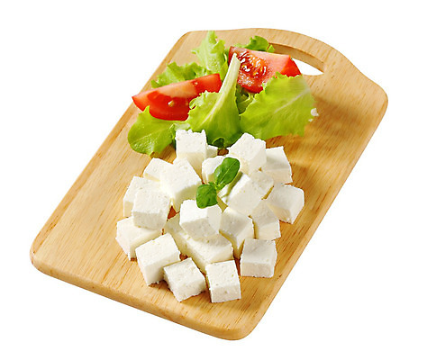 포토 JPG 해외이미지 접시 음식 토마토 채소 재료 치즈 유제품 도마 사람없음 목재 흰색 애피타이저 상추 자르기 큐브 주사위 흰배경 흙더미 고립 페타치즈 해외202004 해외202105 해외포토 나무 식기 컬러 백그라운드 모션 주방용품 흙 파일형식 더미