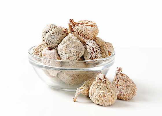 포토 JPG 해외이미지 실내 사람없음 흰배경 유리그릇 건과일 무화과 해외202004 해외202105 해외포토 그릇 백그라운드 과일 유리 건조 내부 흰색 파일형식