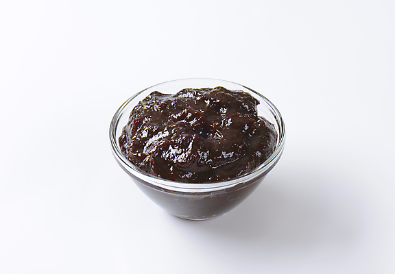 포토 JPG 해외이미지 스튜디오촬영 실내 사람없음 흰배경 유리그릇 자두 과일잼 해외202004 해외202105 해외포토 그릇 백그라운드 과일 유리 내부 흰색 잼 파일형식