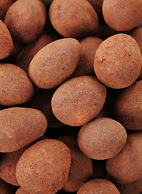 포토 JPG 해외이미지 백그라운드 사람없음 초콜릿 견과류 달콤 가득함 아몬드 해외202004 해외202105 해외포토 디저트 맛 파일형식