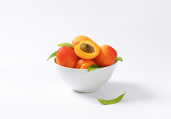 포토 JPG 해외이미지 스튜디오촬영 음식 잎 오렌지 건강 사람없음 신선 그룹 사발 달콤 흰배경 유기농 반쪽 날것 살구 숙성 해외202004 해외202105 해외포토 식물 웰빙 백그라운드 과일 실내 흰색 사기그릇 맛 파일형식