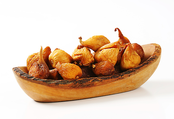 포토 JPG 해외이미지 실내 사람없음 흰배경 건과일 무화과 나무그릇 해외202004 해외202105 해외포토 그릇 백그라운드 과일 건조 내부 목재 흰색 파일형식