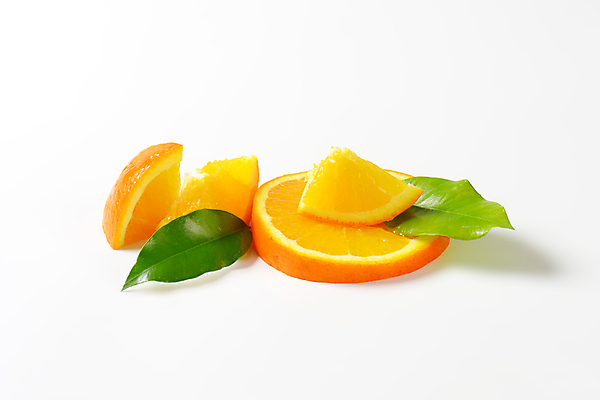 포토 JPG 해외이미지 스튜디오촬영 잎 오렌지 사람없음 신선 흰배경 해외202004 해외202105 해외포토 식물 백그라운드 과일 실내 흰색 파일형식