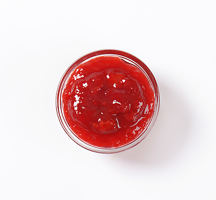 포토 JPG 해외이미지 스튜디오촬영 실내 사람없음 하이앵글 흰배경 유리그릇 딸기잼 과일잼 해외202004 해외202105 해외포토 그릇 뷰포인트 백그라운드 유리 내부 흰색 잼 파일형식