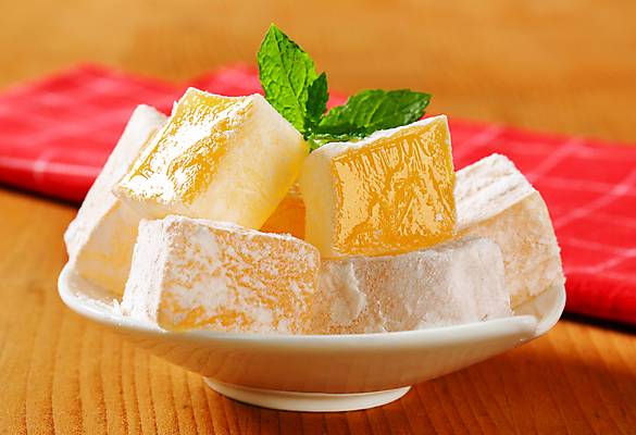 포토 JPG 해외이미지 스튜디오촬영 접시 사람없음 쌓기 직물 달콤 로쿰 슈가파우더 해외202004 해외202105 해외포토 식기 모션 디저트 실내 맛 터키음식 파일형식