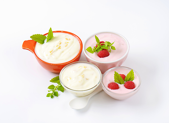 포토 JPG 해외이미지 스튜디오촬영 음식 분홍색 조각 잎 오렌지 부분 유리 디저트 귤 건강 사람없음 초록색 숟가락 흰색 사발 달콤 아침식사 매끈함 민트 가득함 흰배경 유기농 산딸기 복숭아 망고 요거트 살구 해외202004 해외202105 해외포토 식물 웰빙 컬러 백그라운드 과일 재질 유제품 수저 실내 식사 감각 사기그릇 맛 허브 열대과일 파일형식