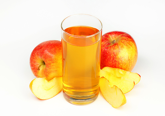 포토 JPG 해외이미지 스튜디오촬영 잔 실내 사람없음 사과 흰배경 사과조각 사과주스 해외202004 해외202105 해외포토 식기 백그라운드 과일 내부 흰색 과일주스 파일형식