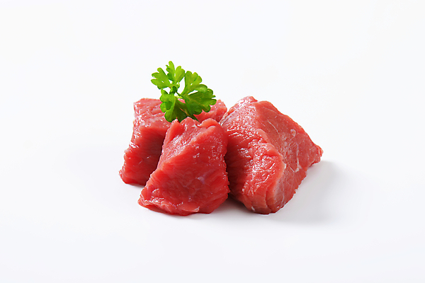 포토 JPG 해외이미지 실내 파슬리 생고기 사람없음 소고기 흰배경 해외202004 해외202105 해외포토 백그라운드 채소 육류 내부 흰색 파일형식