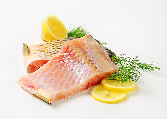 포토 JPG 해외이미지 스튜디오촬영 음식 조각 재료 건강 어류 사람없음 신선 자르기 레몬 흰배경 날것 잉어 딜 해외202004 해외202105 해외포토 백그라운드 과일 모션 실내 수중동물 흰색 파일형식