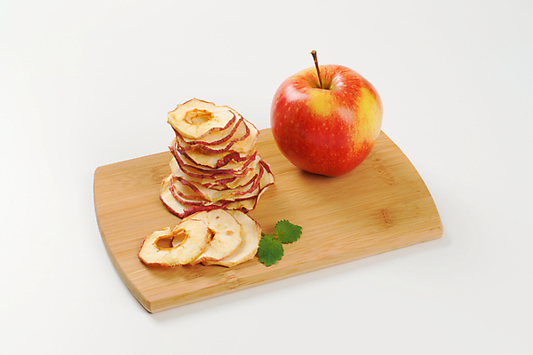 포토 JPG 해외이미지 음식 조각 과일 건조 건강 사람없음 대접 사과 굽기 유기농 얇은 핸드메이드 해외202004 해외202105 해외포토 웰빙 구이 파일형식