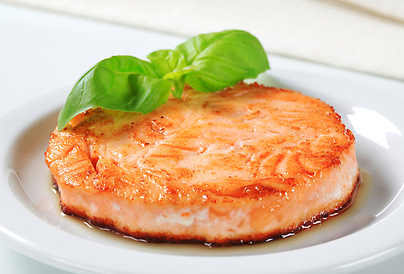 포토 JPG 해외이미지 접시 음식 건강 어류 요리 사람없음 튀김 연어 바질 패티 점심식사 앙트레 해외202004 해외202105 해외포토 식기 식사 수중동물 파일형식