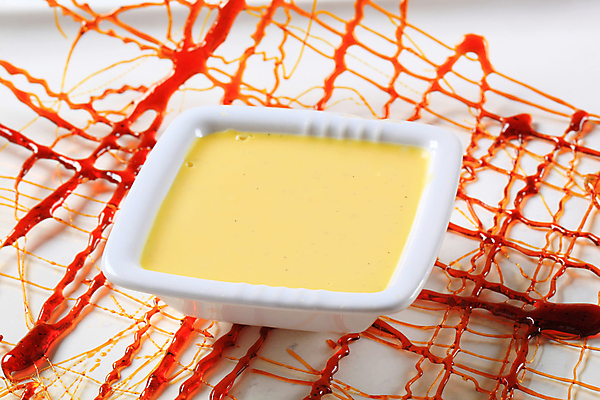 포토 JPG 해외이미지 접시 음식 디저트 사탕 사람없음 장식 대접 고명 달콤 매끈함 작음 정사각형 푸딩 충동구매 백자 커스터드 캐러멜 맛있는 해외202004 해외202105 해외포토 도형 식기 쇼핑 도자기 감각 맛 크기 크림 과소비 파일형식