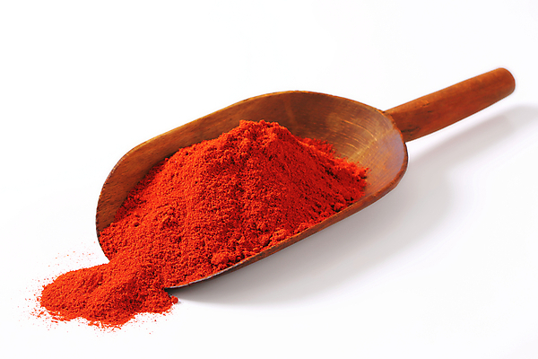 포토 JPG 해외이미지 파프리카 실내 사람없음 흰배경 스쿱 파프리카가루 해외202004 해외202105 해외포토 백그라운드 채소 내부 흰색 가루 파일형식